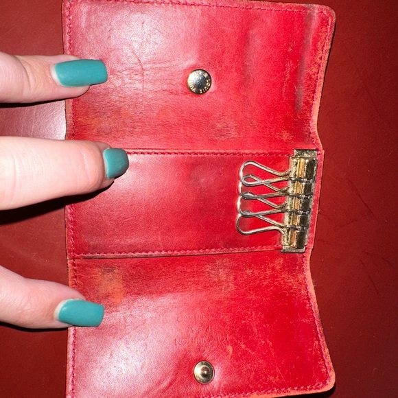 Louis Vuitton Keyholder - Picture 5 of 7